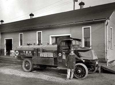 Texaco Mack Truck