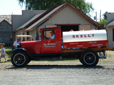 Texaco Skelly Truck