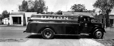 Union Oil Tanker Truck 1934